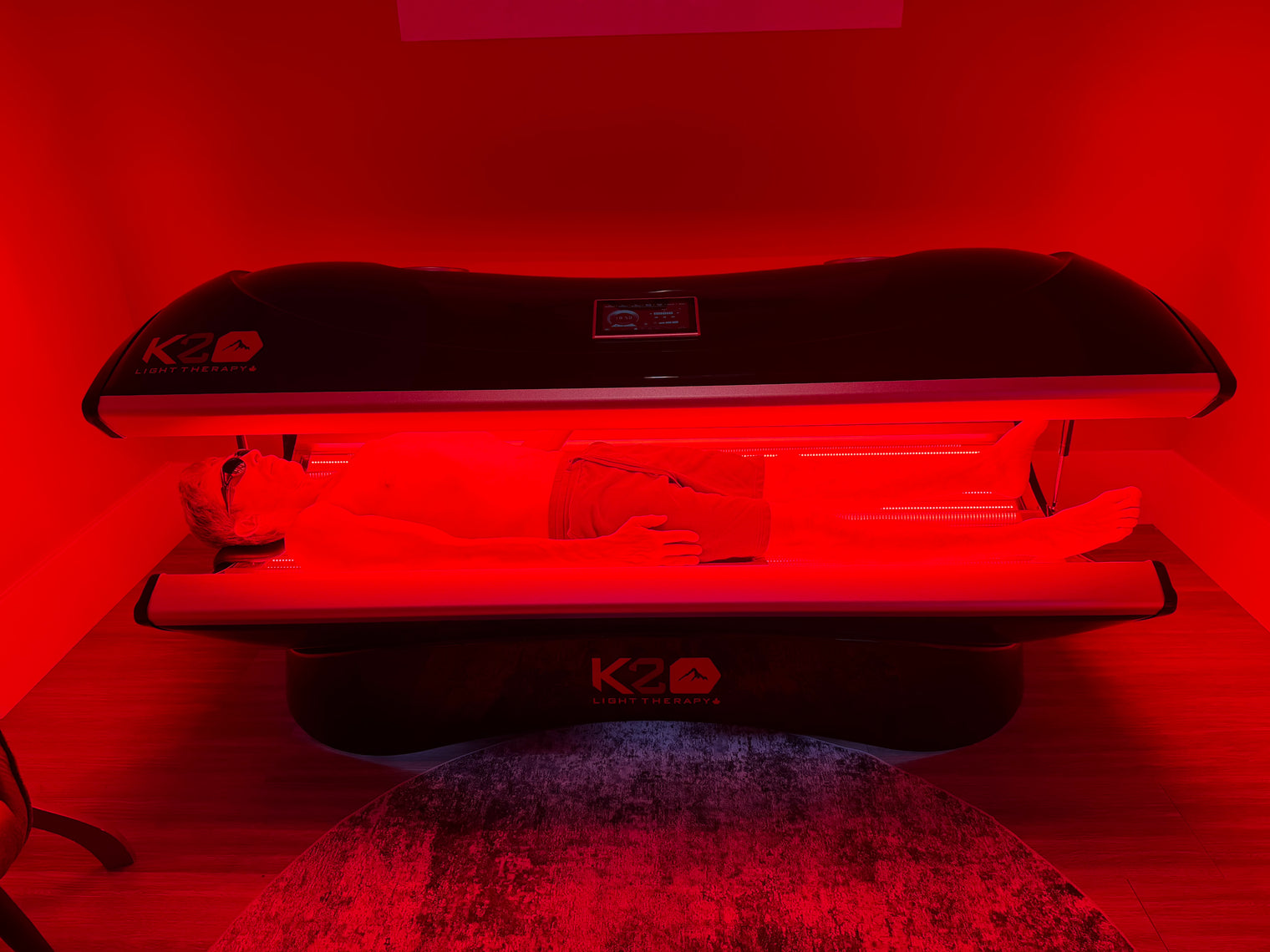 K2 red light therapy pod